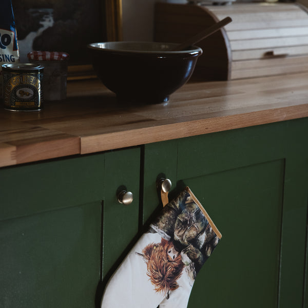 Sheila Beag Oven Mitt
